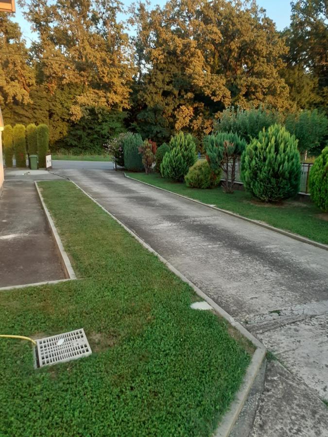 Maja Apartment Velika Gorica Luaran gambar